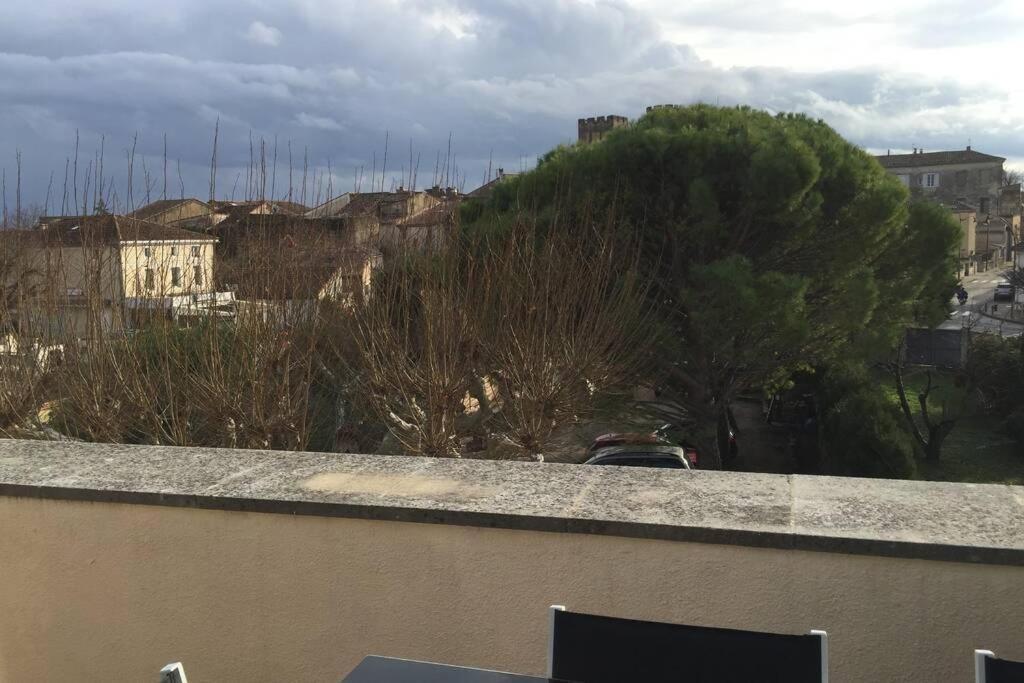 Entraigues-sur-la-Sorgue Duplex Lumineux Sur Gde Terrasse, Balneo Double, Parking Prive, Clim, Local Velos מראה חיצוני תמונה