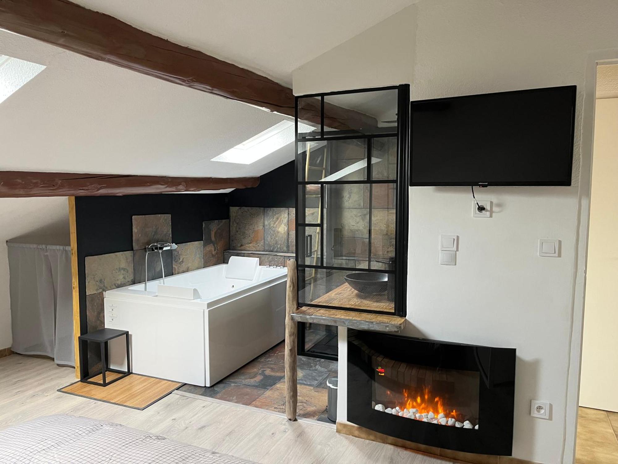 Entraigues-sur-la-Sorgue Duplex Lumineux Sur Gde Terrasse, Balneo Double, Parking Prive, Clim, Local Velos מראה חיצוני תמונה