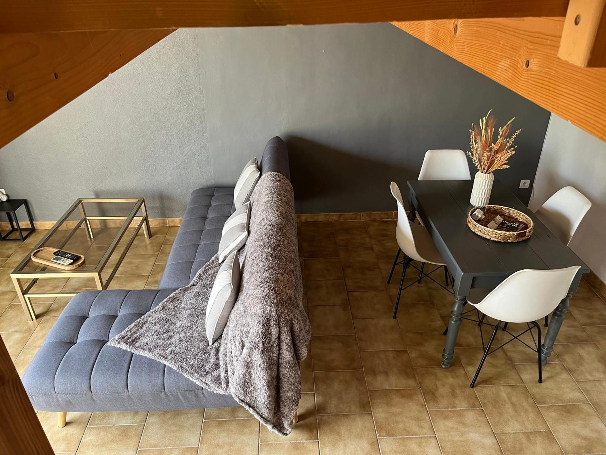 Entraigues-sur-la-Sorgue Duplex Lumineux Sur Gde Terrasse, Balneo Double, Parking Prive, Clim, Local Velos מראה חיצוני תמונה